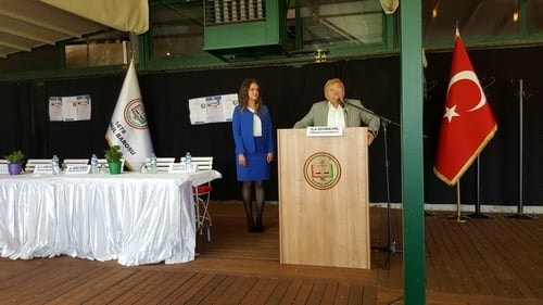 35. Dönem Hukuk İngilizcesi Ve Terminolojisi Derslerini Tamamlayanlara Katılım Belgeleri Verildi
 - 2