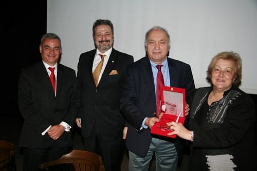 Twitter Kapatmak Hukuk Devletinde Olacak Şey Değil - 74