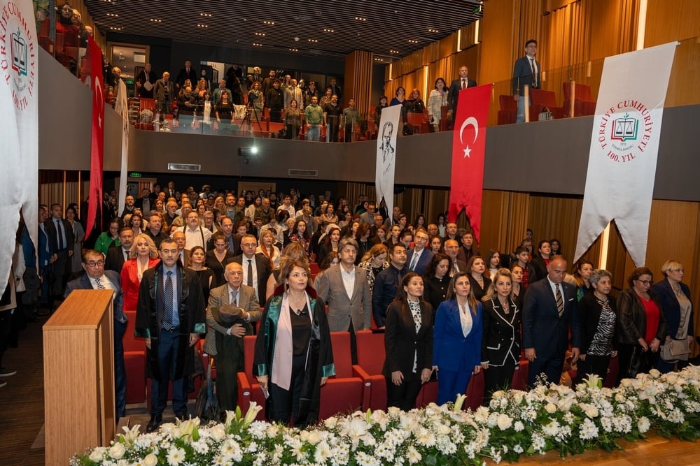 Meslekte 25, 30 ve 35 Yılını Dolduran Meslektaşlarımıza Plaket Verildi - 21