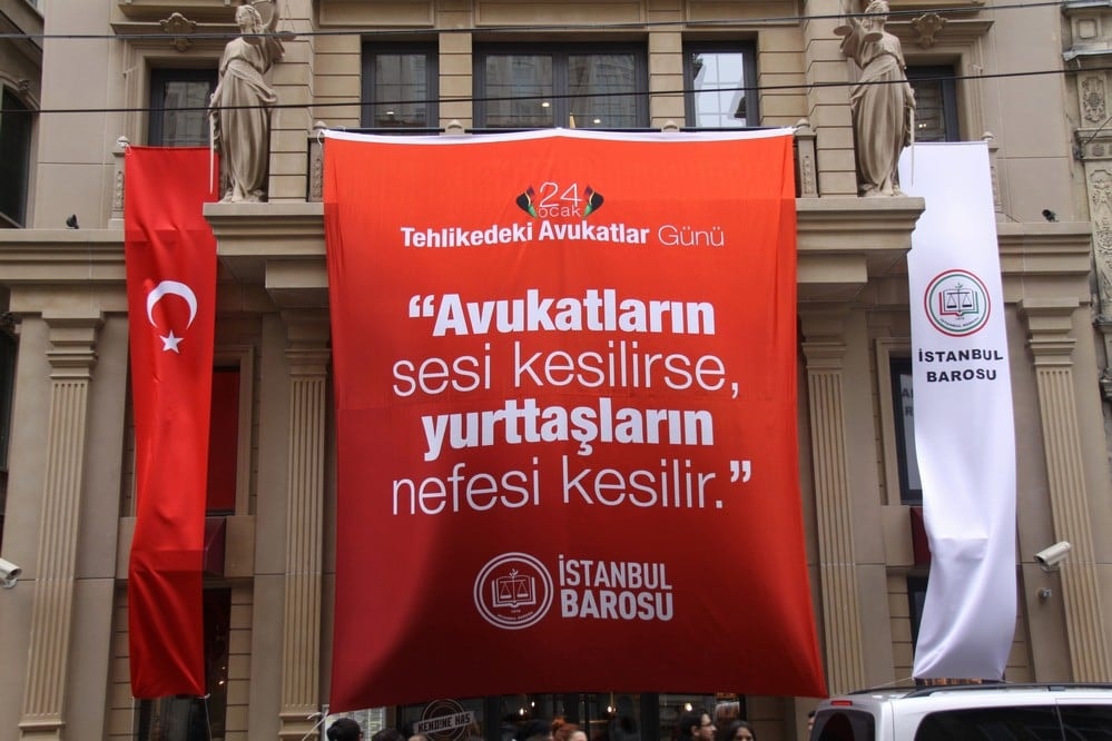 24 Ocak Tehlikedeki Avukatlar Günü - 1