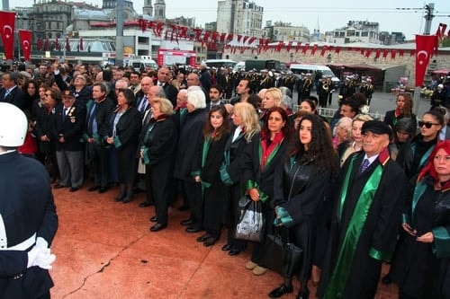 Aramızdan Ayrılışının 77. Yılında Atamızı Saygı Ve Minnetle Andık 
 - 12