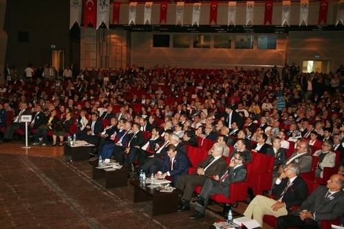 Ümit Kocasakal İstanbul Barosu Başkanlığına Yeniden Seçildi 

 - 92