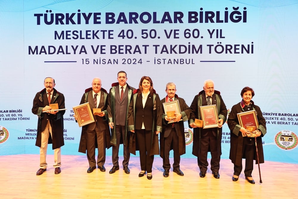 Meslekte 40, 50 ve 60 Yılını Dolduran Meslektaşlarımıza Plaket Verildi - 55