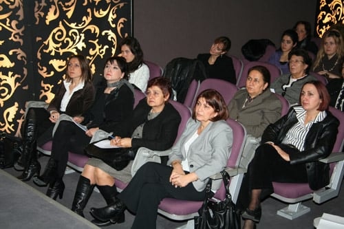 Kadın Kuruluşları Bu Yıl 11 Sığınma Evi Daha Açılması İçin Çağrıda Bulundu

 - 10