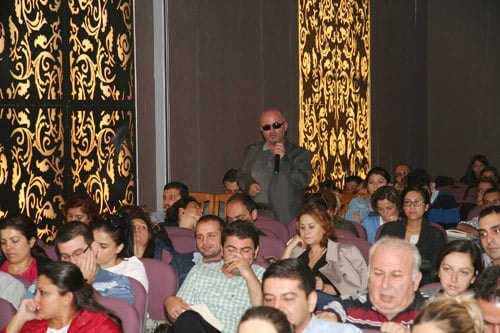 Kadın Hakları Ve Aile İçi Şiddet Konulu Sertifika Programı Devam Ediyor

 - 58