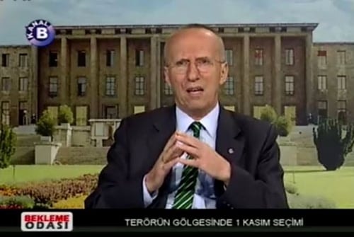 Türkiye’Nin Önünde Daha Hayati Bir Seçim Var