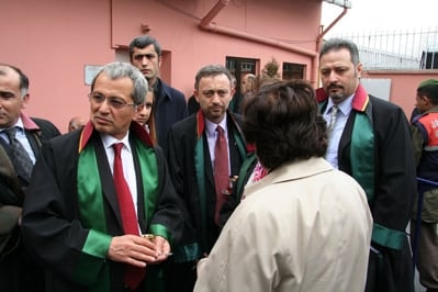 Çydd Davasında Baro Gözlemci

 - 10