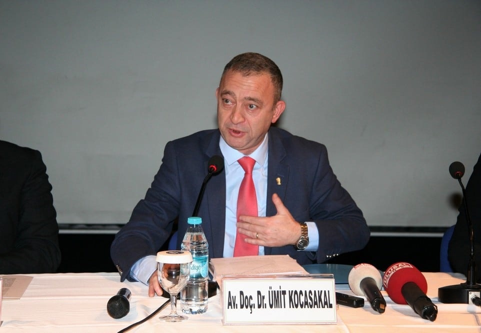 Hukuksal Gerçeklikler Bağlamında Anayasa Değişikliği - 40