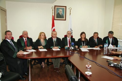 Ergenekon Soruşturmasının Siyasal Özü Hukuksal Niteliğinin Önüne Geçmiştir