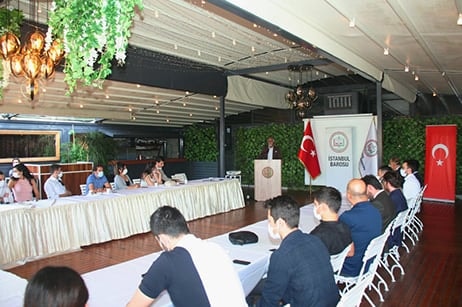 CMK ve Spor Hukuku Eğitimin Tamamlayanlara Sertifika Verildi