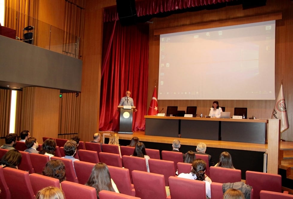 Dezenformasyon Yasasının Hukuki Niteliği ve İnternet Haberciliği