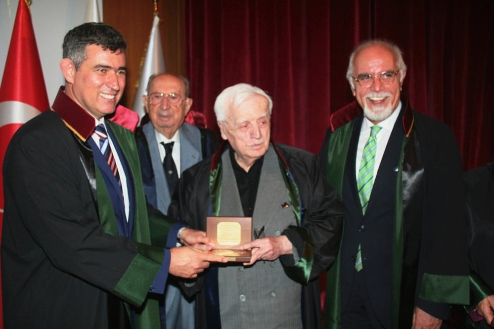 Meslekte 40, 50, 60 Yılını Dolduran 467 Meslektaşlarımıza Madalya Verildi - 72