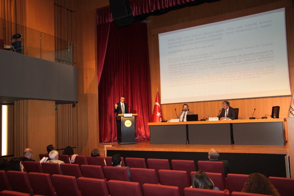 6102 Sayılı Türk Ticaret Kanunu Taşıma İşleri Kitabının 10. Yılı ve Taşıma Hukukundaki Gelişmeler - 57