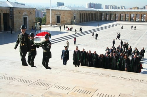 İstanbul Barosu Heyeti Ata’Nın Huzurunda - 16
