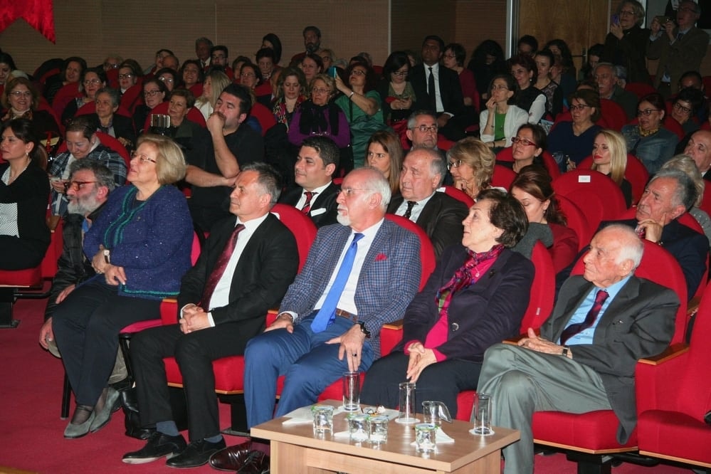 Çağdaş Yaşam Cumhuriyet Ödülü Ümit Kocasakal’a Verildi - 88