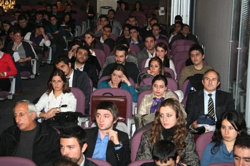 Oylar Eşit Çıkınca Seçim Ertelendi - 4