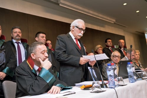 Avrupa Barolar Konseyi'nden İstanbul Barosu'na İnsan Hakları Ödülü
 - 24