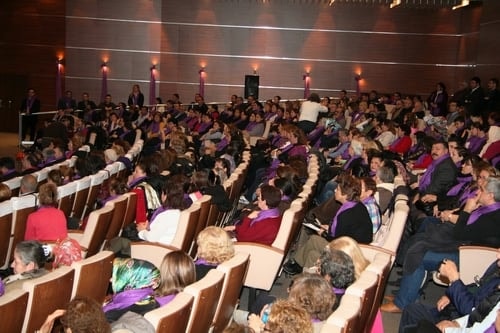 2015 Türkiye’Sinde Kadın
 - 19