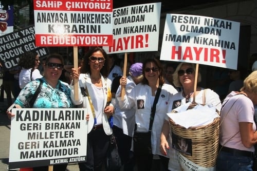 Devrim Yasamız Medeni Kanuna Sahip Çıkıyoruz Yürüyüşü - 6