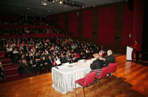 Edinilmiş Mallara Katılma Rejimi Ve Boşanma Hukuku İle İlgili Uygulama Sorunları

 - 61