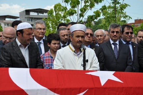 İstanbul Barosu Başkan Ve Yönetim Kurulu Üyeleri, Acıyı Paylaşmak, İncelemelerde Bulunmak İçin Soma’Daydı

 - 53