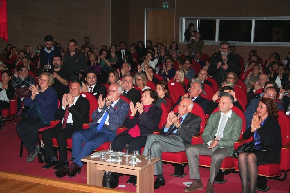 Çağdaş Yaşam Cumhuriyet Ödülü Ümit Kocasakal’a Verildi - 64