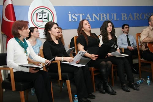 Türkü Gecesinde Her Yöreden Türküler

 - 7