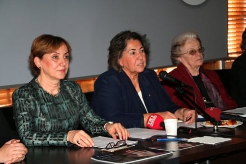 Şiddeti Önleme Yollarından Biri Olan Toplumsal Cinsiyet Eşitliği Eğitimi İçin Milli Eğitim Bakanlığına Çağrı Yapıldı
 - 1