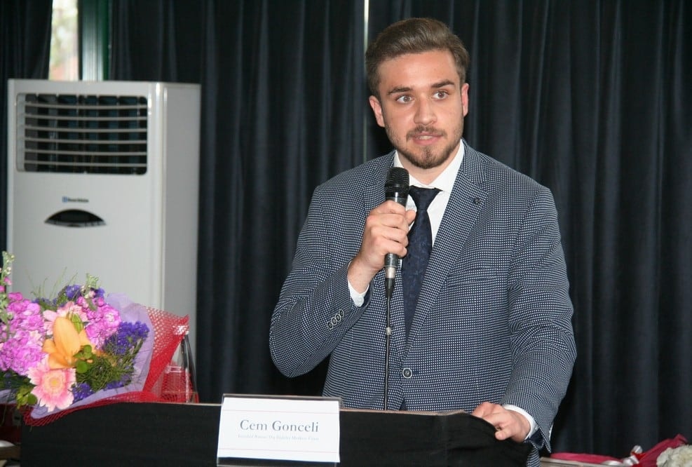 Tarihte Haksız Yargılamaların Gölgesinde Savunmanın Savunulması – II - 33