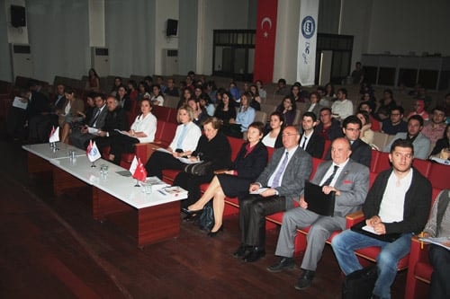 Mülteci Ve Sığınmacıların Sorunları

 - 11