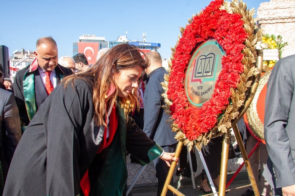 Başkanımız Av. Filiz Saraç, Yönetim Kurulu Üyelerimiz ve Meslektaşlarımız 29 Ekim Cumhuriyet Bayramı Törenine Katıldı - 2