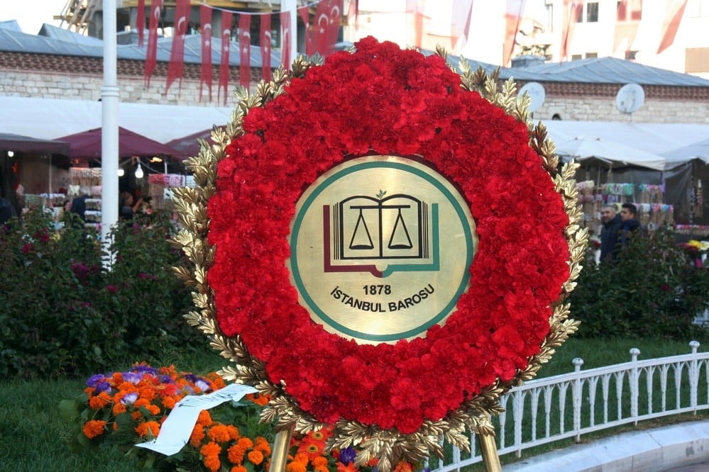 Baromuz Yönetimi Atamızın Huzurunda - 46