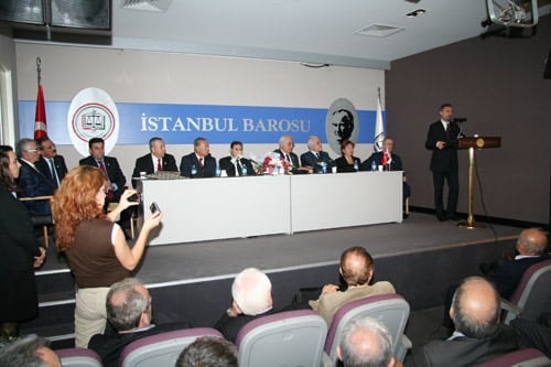 Baromuz Yönetiminde Görev Devir Teslimi

 - 12