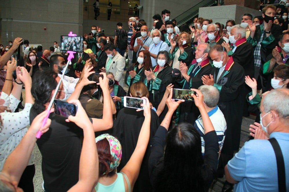 Avukatların Direnişi Sürüyor - 23