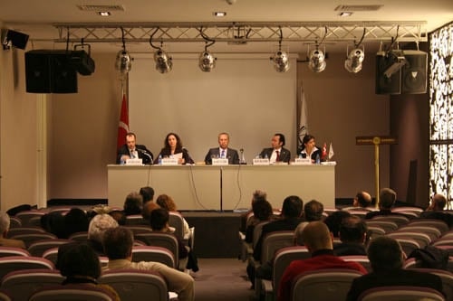 “İnsan Hakları Sorunlarında 
Hukuksal Güncellemeler”