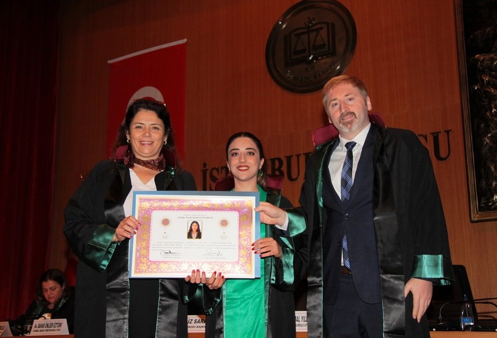 Başkanımız Av. Filiz Saraç ve Yönetim Kurulunun İlk Ruhsat Töreni - 4