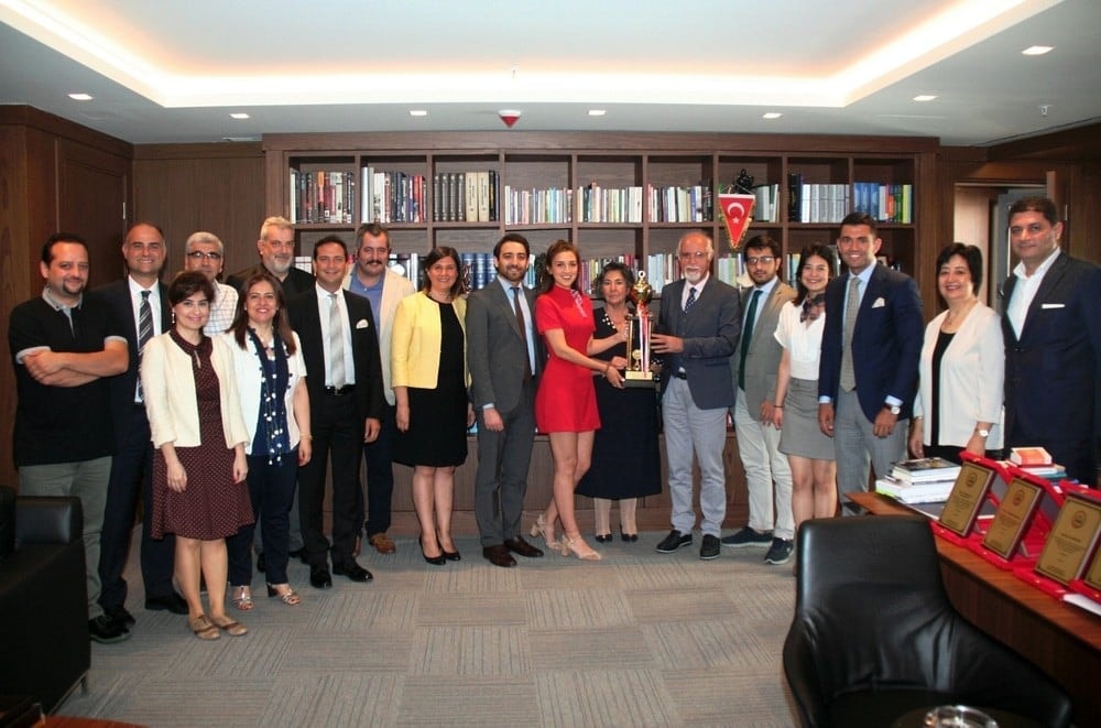 Başkan Durakoğlu, Marmara Bölge Biricisi Olan Takımı Plaketle Onurlandırdı - 2