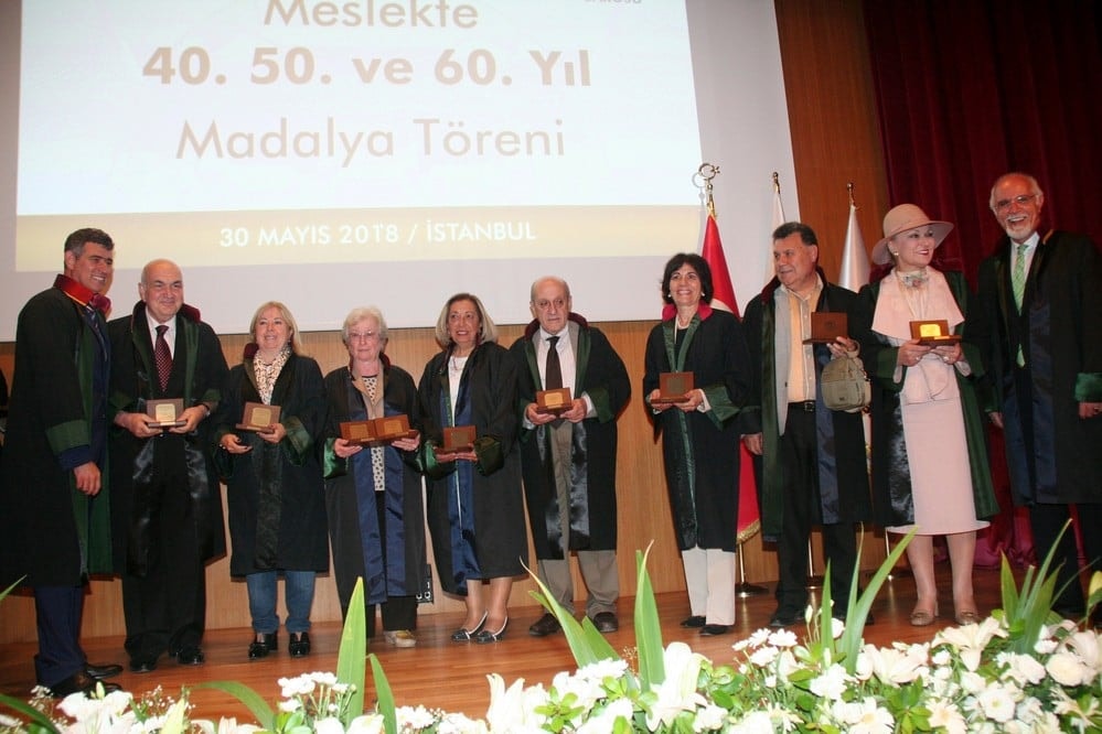 Meslekte 40, 50, 60 Yılını Dolduran 467 Meslektaşlarımıza Madalya Verildi - 328