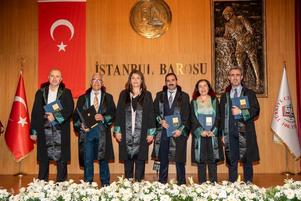 Meslekte 25, 30 ve 35 Yılını Dolduran Meslektaşlarımıza Plaket Verildi - 36