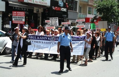 Devrim Yasamız Medeni Kanuna Sahip Çıkıyoruz Yürüyüşü - 13