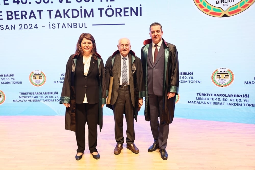 Meslekte 40, 50 ve 60 Yılını Dolduran Meslektaşlarımıza Plaket Verildi - 118