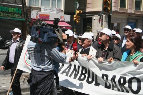 1 Mayıs’Ta Yine Taksim’Deydik
 - 12