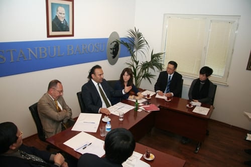 Çin Halk Cumhuriyeti  Shanghai Kentinden Hukukçular Baromuzu Ziyaret Ettiler
 - 10