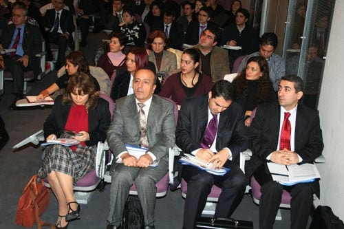 İnternet Yasasında Bıçak Sırtı:
Özgürlük Mü? Güvenlik Mi? - 7