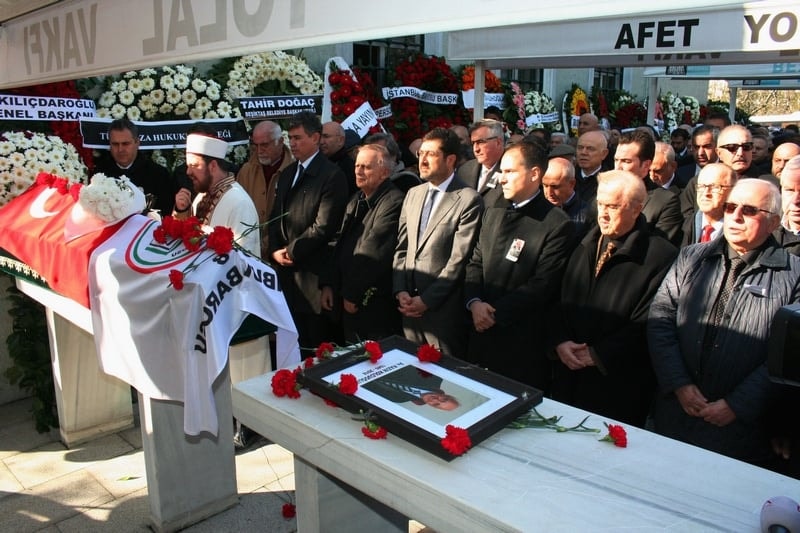 Başkanımız Av. Kazım Kolcuoğlu’nu Son Yolculuğuna Uğurladık - 147