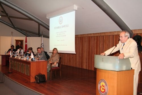 Sem Kurultayında
Avukatlık Mesleğinin Geleceği Ve Staj
Konusu Tartışıldı - 26