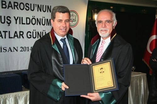 Hukuk Devleti Tesis Edilene, Yargı Bağımsız Olana Kadar, Bedeli Ve Pahası Ne Olursa Olsun Bu Mücadeleyi Birlikte Sürdüreceğiz - 116