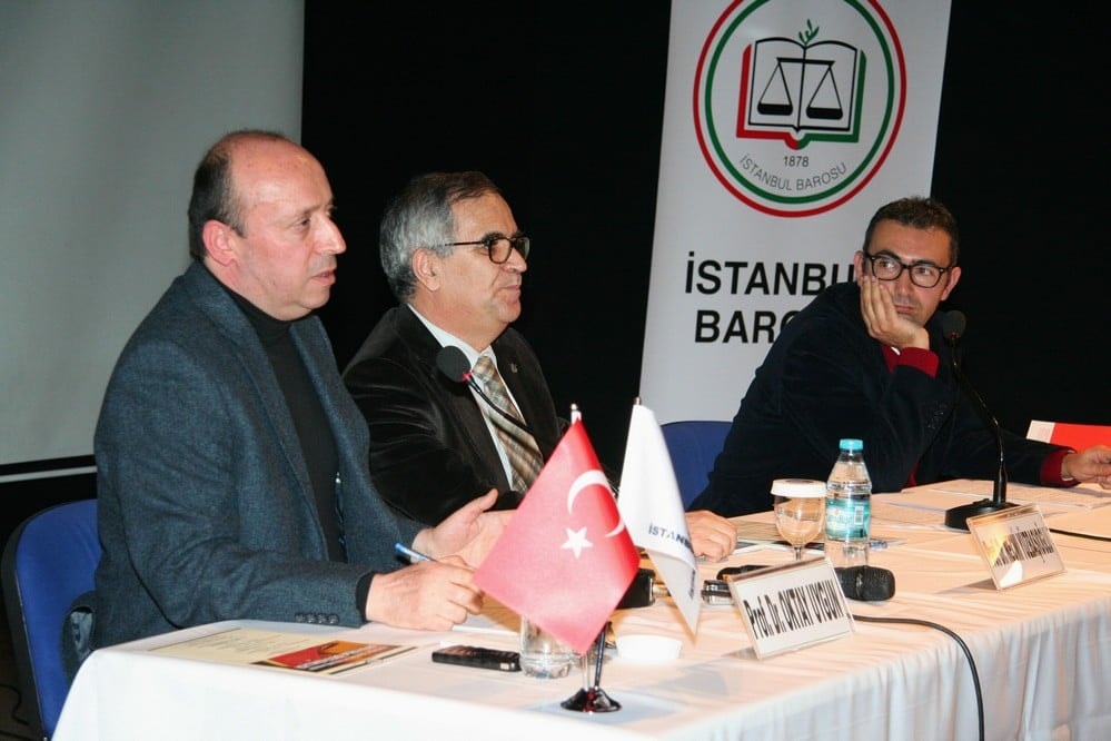 Hukuksal Gerçeklikler Bağlamında Anayasa Değişikliği - 92