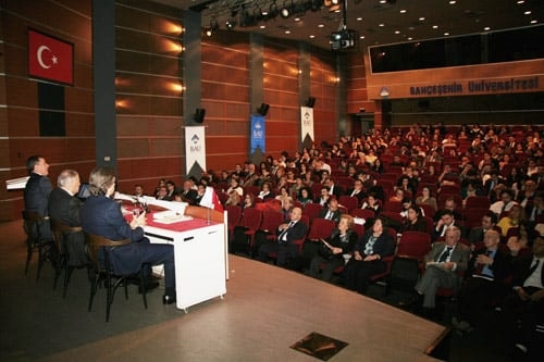 Twitter Kapatmak Hukuk Devletinde Olacak Şey Değil - 16