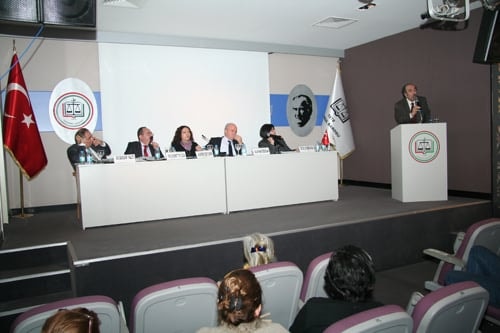 Hak İhlalleri Ve Hak Arama Özgürlüğü Önündeki Engeller

 - 12